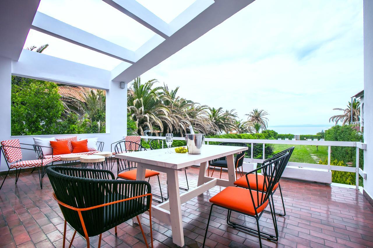 Hestia Beachfront Villa Polikhronon Exteriör bild